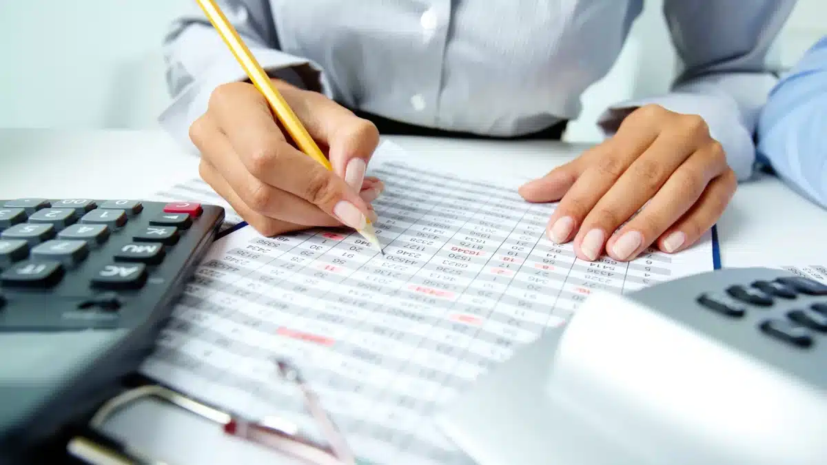 Registro do CRC: Saiba das normas e requisitos para contadores