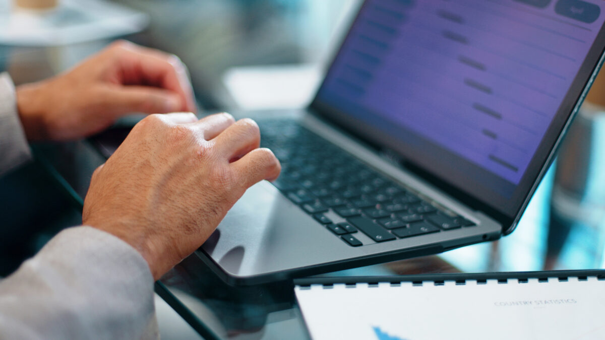 Como consultar notas fiscais no Portal Nacional e automatizar a rotina fiscal?