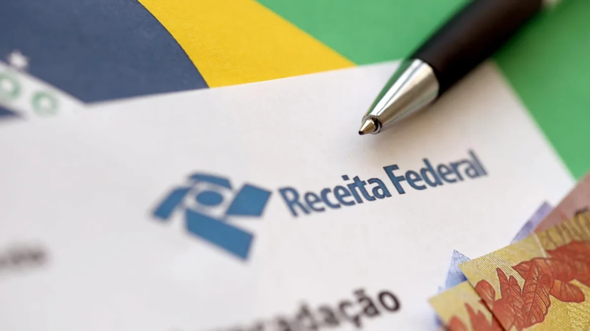 e-Financeira: o que é e como a Receita Federal cruza seus dados financeiros