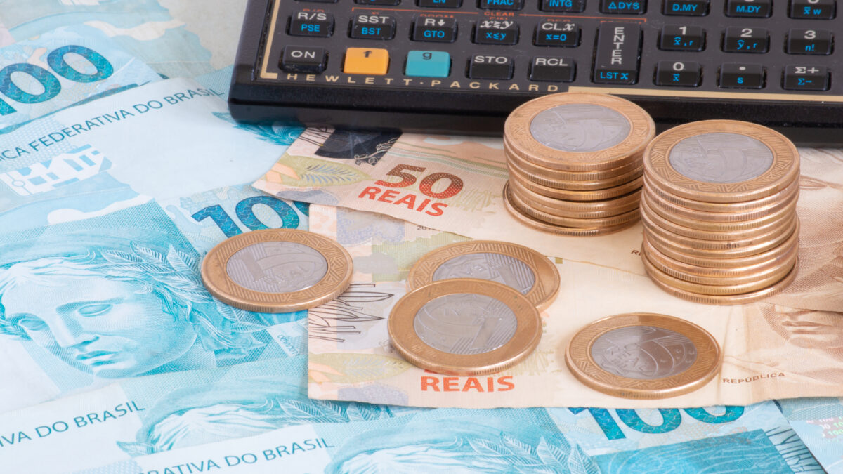 Restituição do Imposto de Renda 2026: quando começa, quem recebe primeiro e como consultar? 