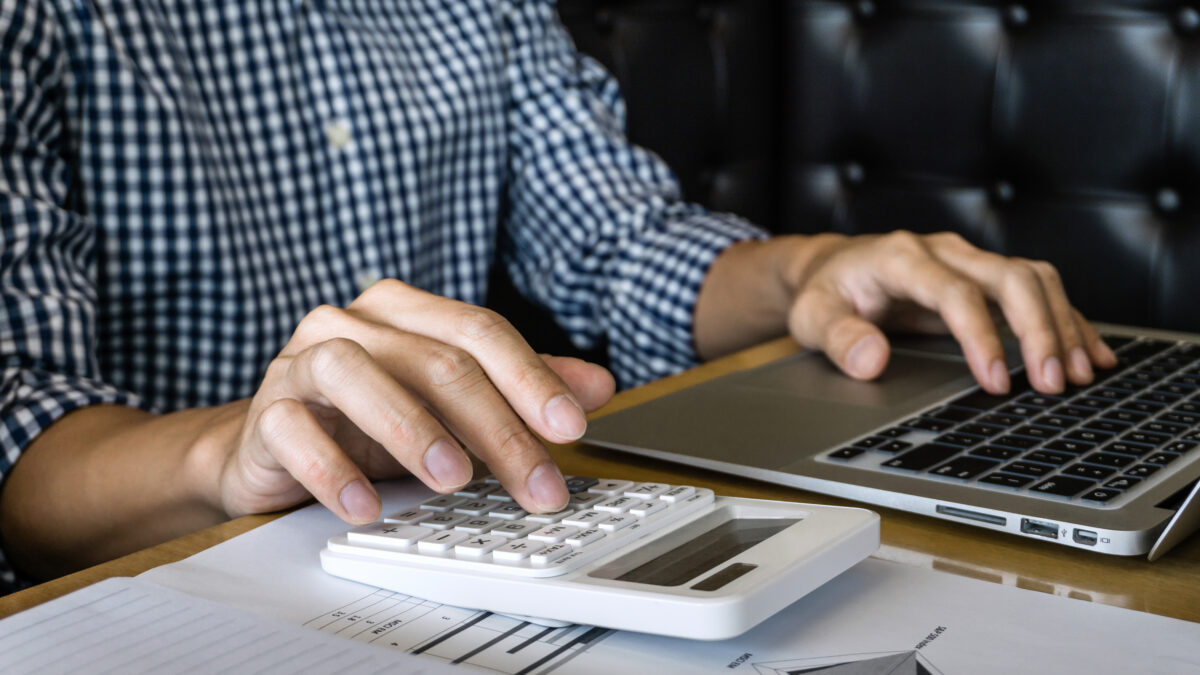Como monitorar pendências do e-CAC automaticamente