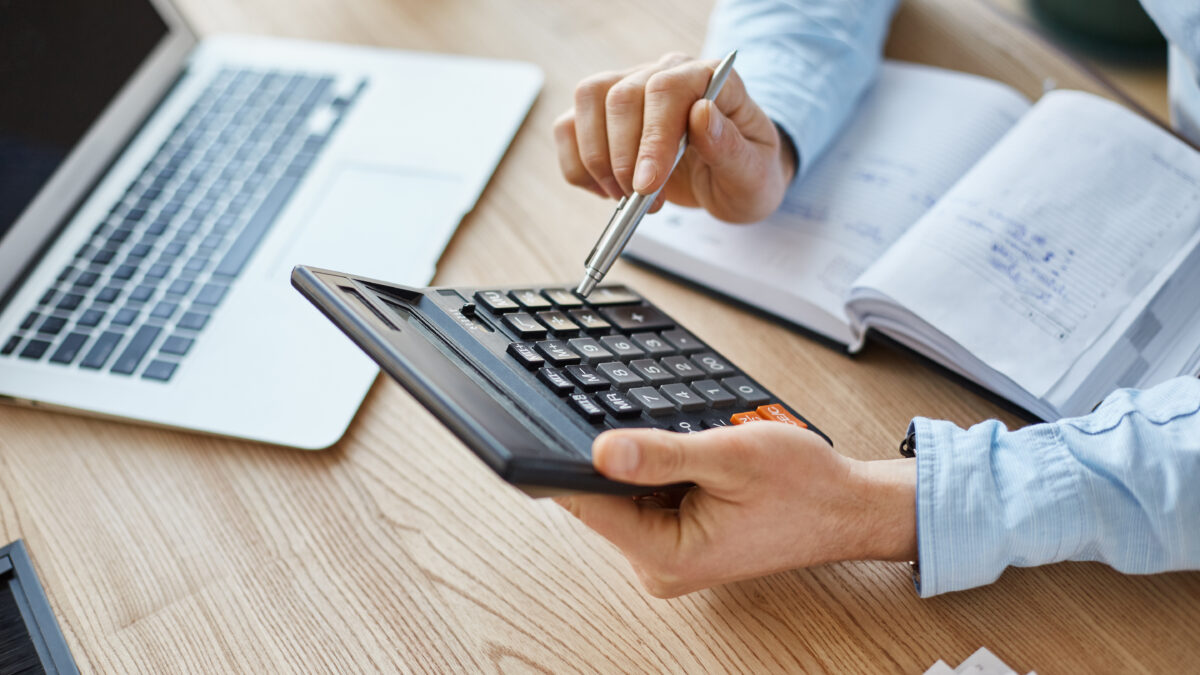 Como usar a calculadora da Reforma Tributária para orientar seus clientes na precificação
